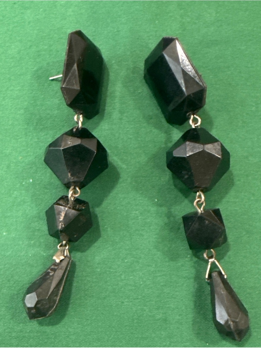 Black Earrings W/Multiple Faceted Geometric Drops 131B